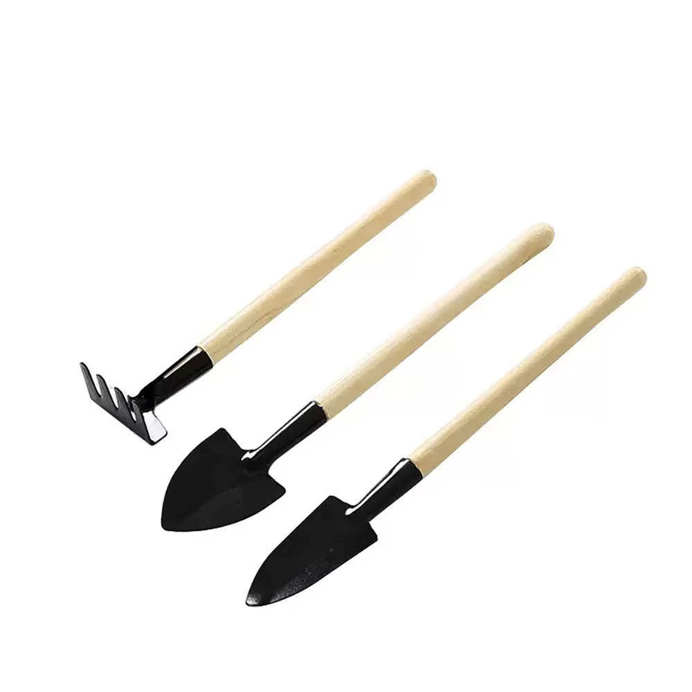 Ensemble de trois outils de jardinage miniatures avec manches en bois et râteau à trois dents, ensem
