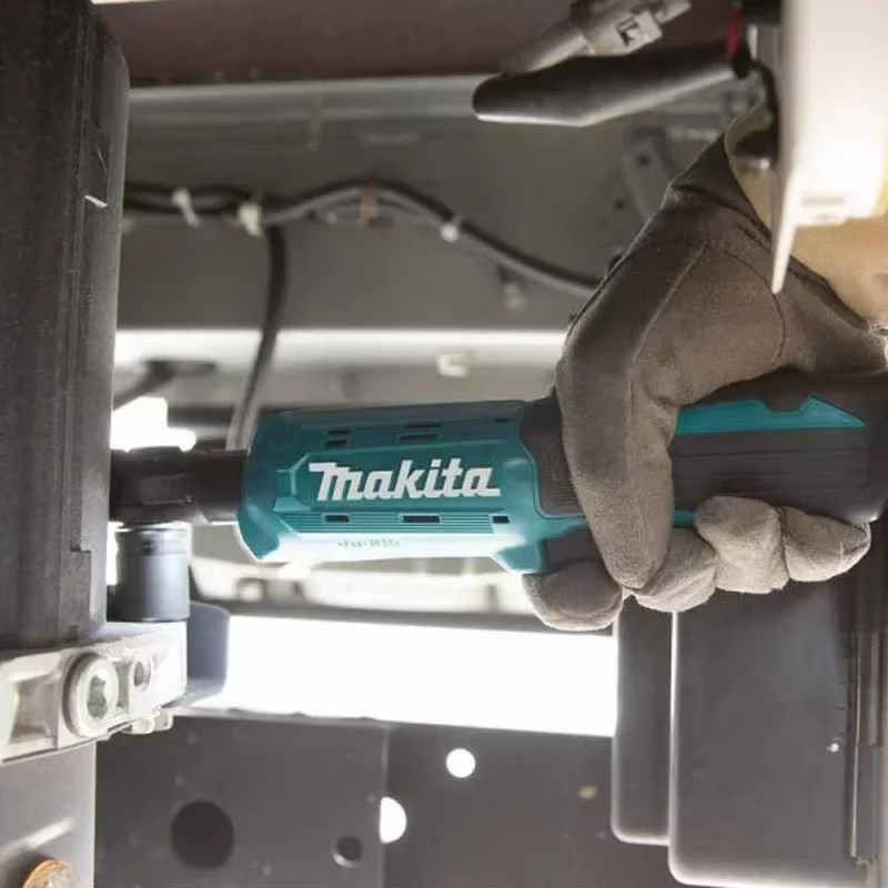 Clé à cliquet sans fil MAKITA DWR180Z 18V LXT, entraînement de 6,35 mm, 800 tr/min, 47,5 N·m, clé à 