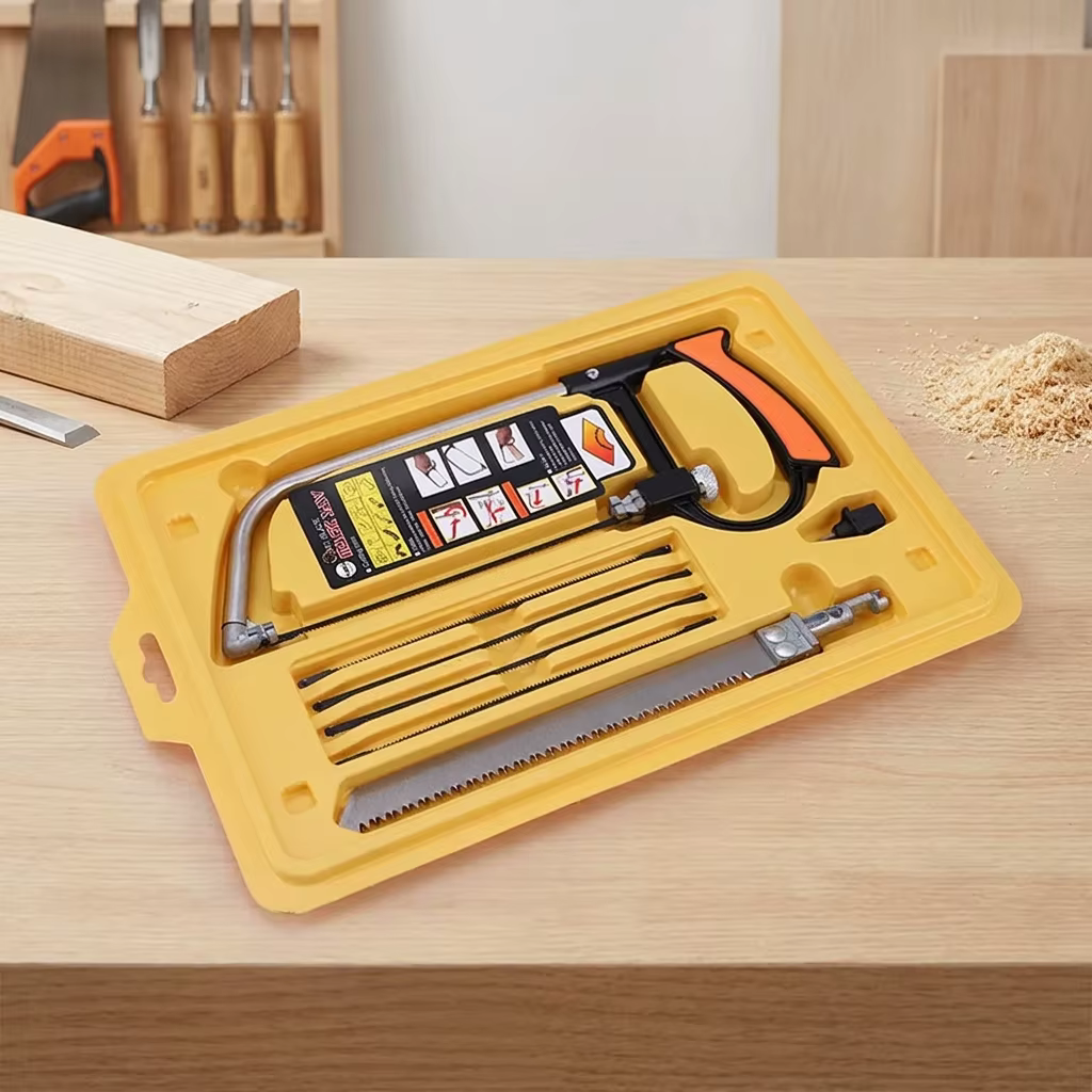 Scie à main multifonction 8-en-1 en acier pour le bricolage, kit avec 6 lames pour le travail du boi
