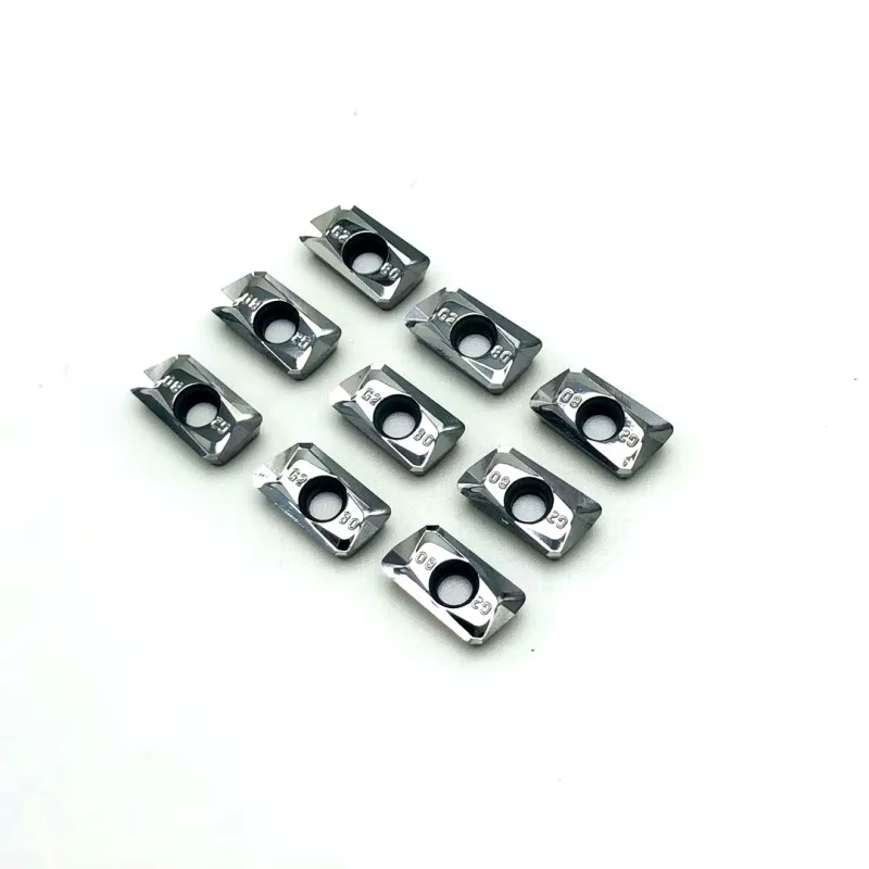 Outil de tournage interne APKT1135PDFR-MA H01 pour l'aluminium