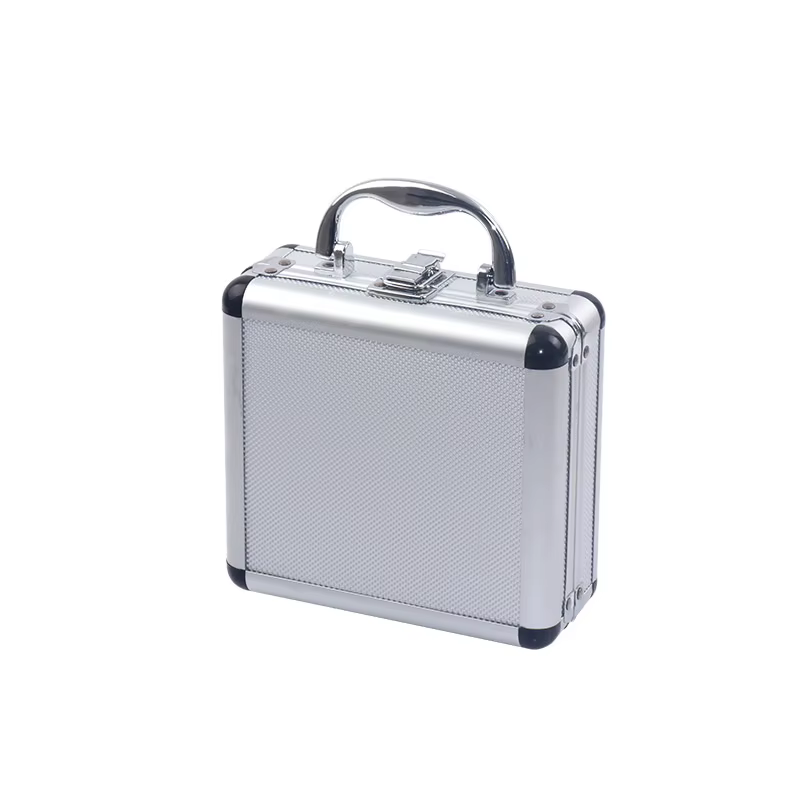 Petite boîte à outils en aluminium 170x160x70mm