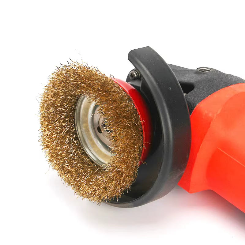 Brosse métallique de meulage pour meuleuses d'angle