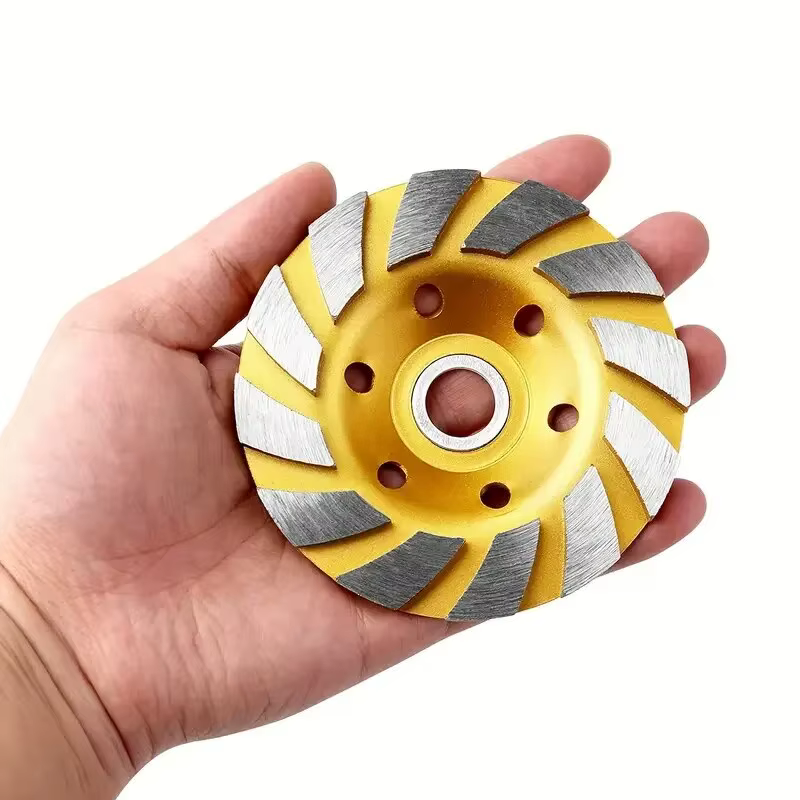 Meule en diamant Turbo pour béton de 4 pouces