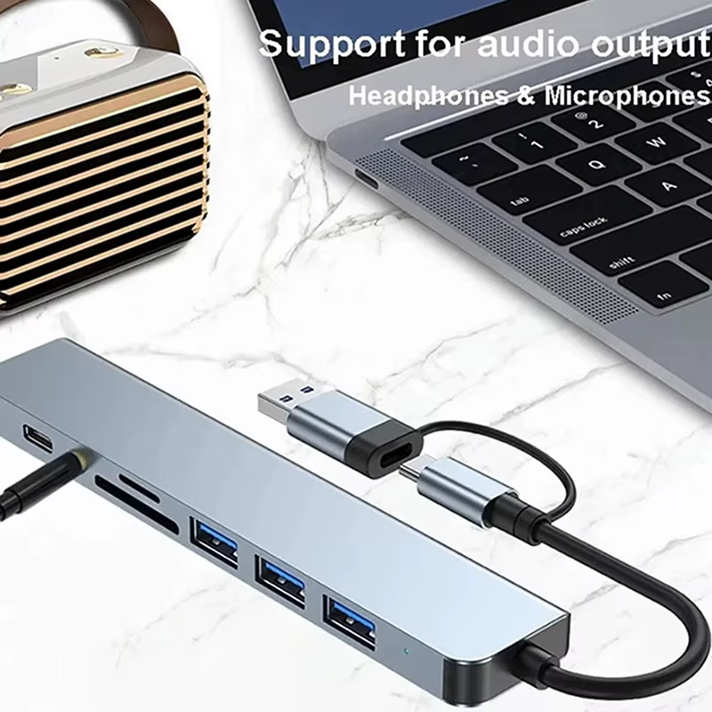 Hub d'extension USB C multifonctionnel 8 en 1 avec 4 connexions USB, port USBC et lecteur de carte TF/SD pour MacBook