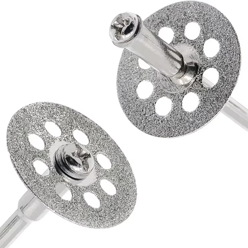 Lame de scie circulaire diamantée à 8 trous