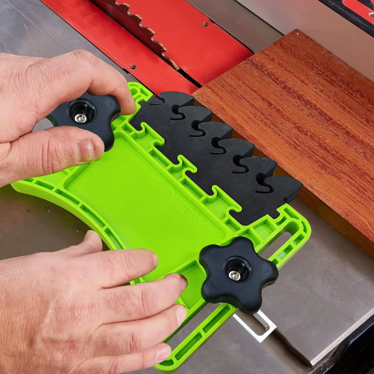Planche à plumes pour tables de routeur et scie à ruban