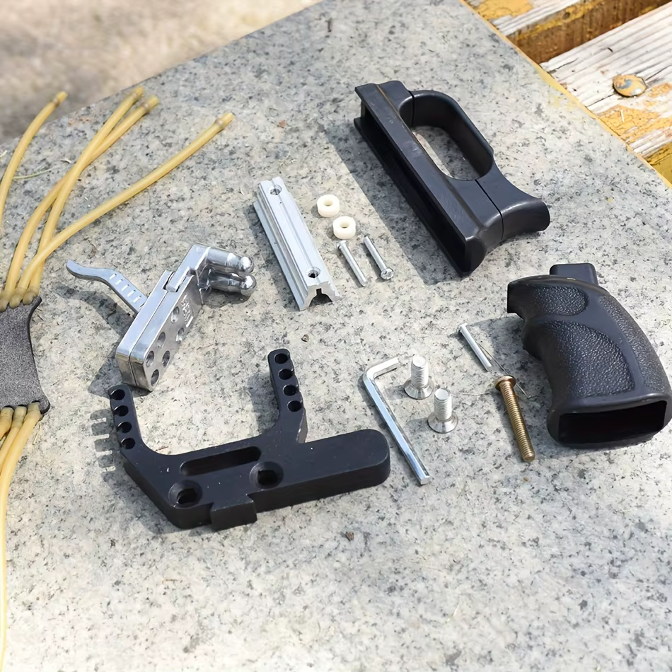 Ensemble d'outils de bricolage cinq pièces