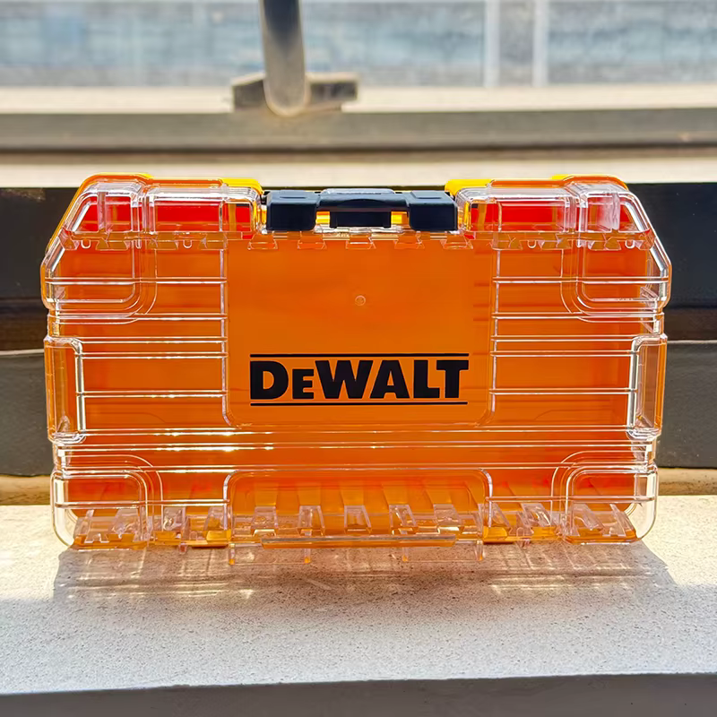 Boîte de rangement empilable DEWALT Tough Case de taille moyenne