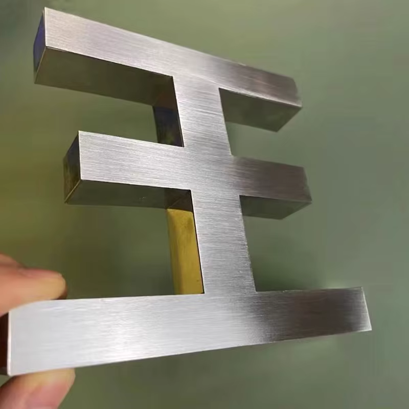 Meuleuse à main spécialement conçue pour le meulage du fer et de l'acier inoxydable