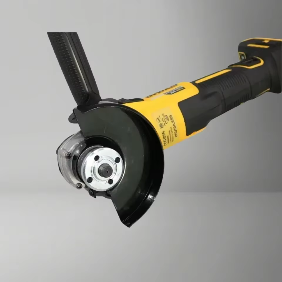 DEWALT 2025 DCG405 Meuleuse d'angle à tête plate 125 mm