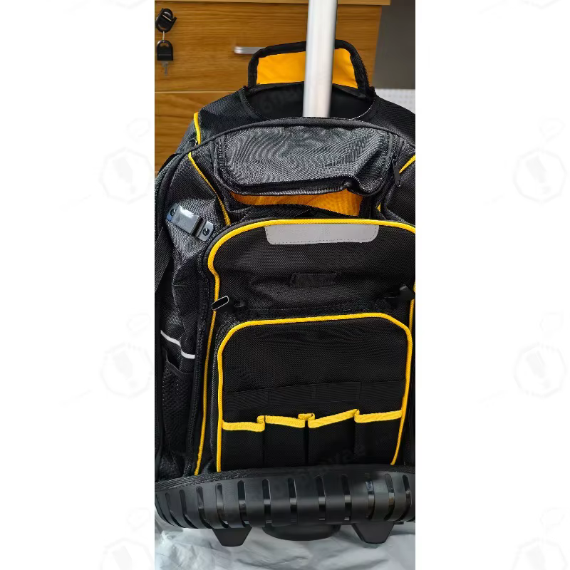 Sac à outils à roulettes robuste avec base moulée