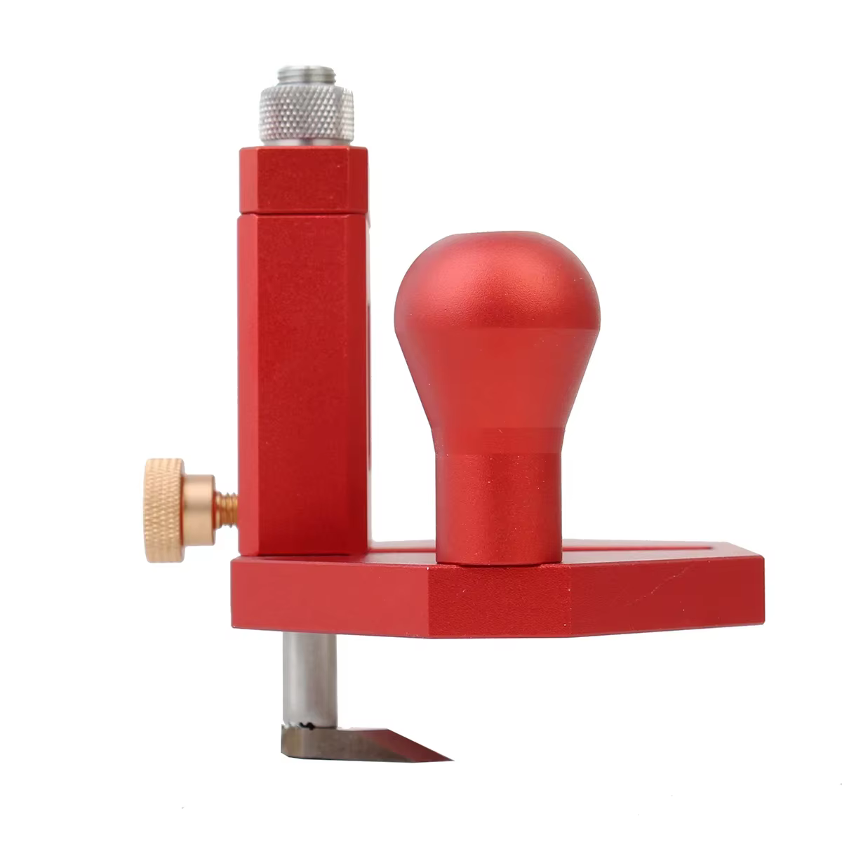 Outil de rainurage portatif pour plan de routeur