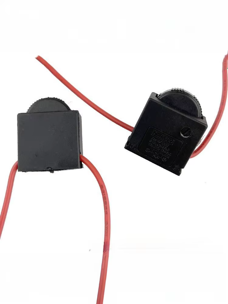 Vente flash : Contrôleur de vitesse à 6 niveaux AC220V pour meuleuse électrique DR2-6/1FE 12A 250V