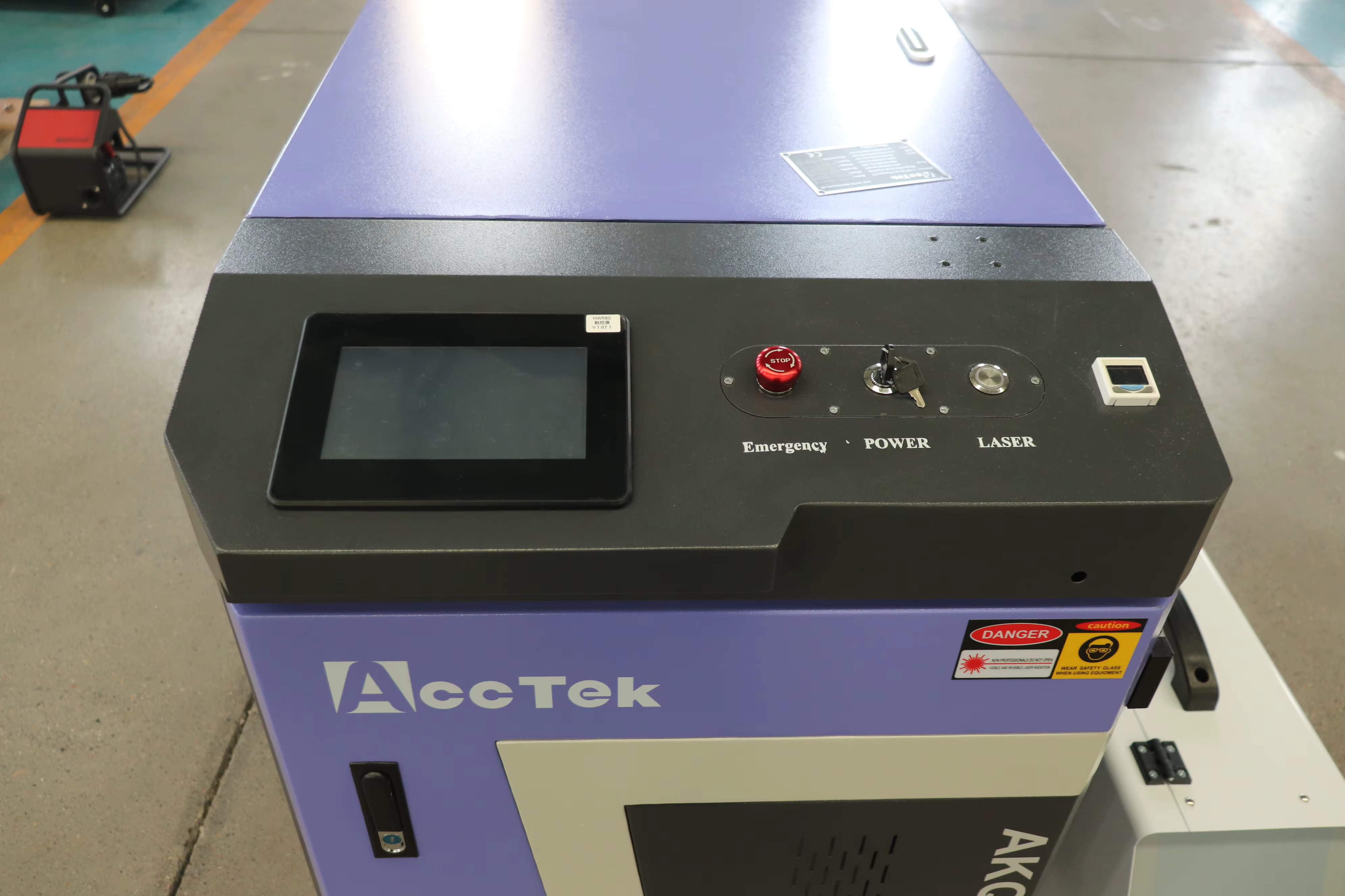 Machine de soudage Laser portative avancée 2000W 3000W 3 en 1