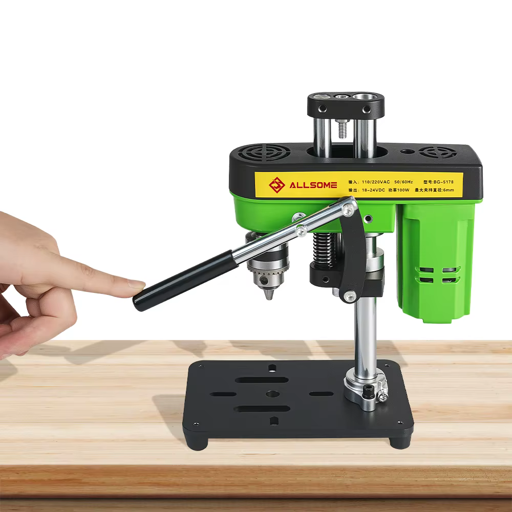 Mini perceuse de table avec lampe de travail et moteur 775