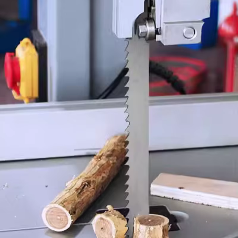Lames de scie à ruban pour outils de menuiserie