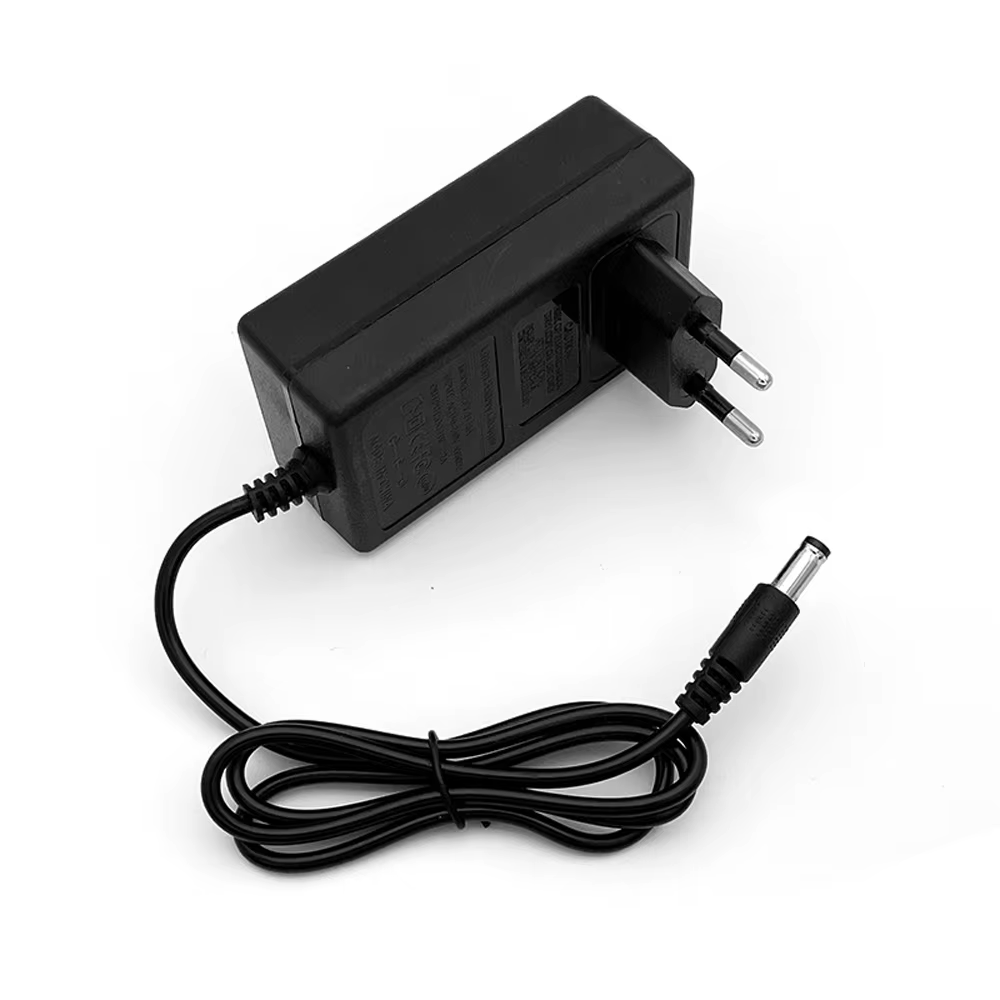 Chargeur de batterie au Lithium 21V 2A 1