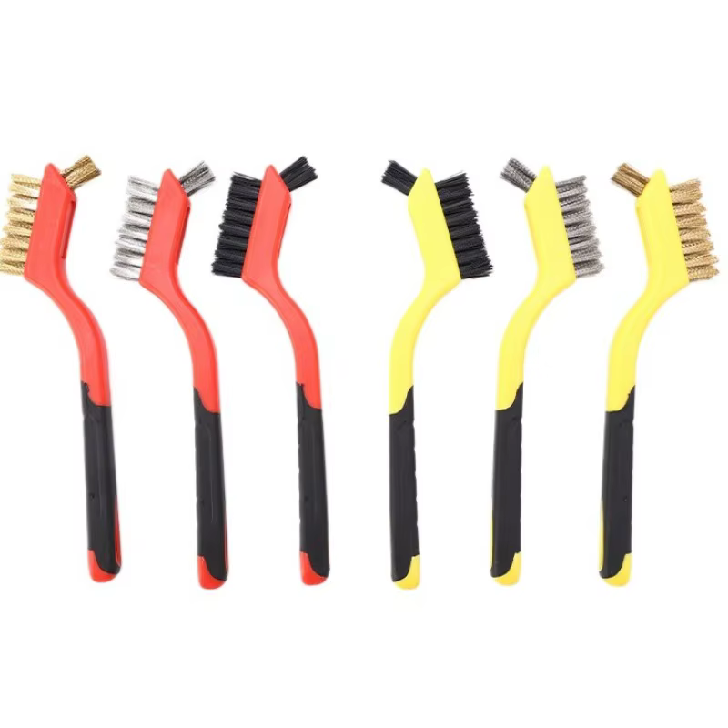 Jeu de brosses métalliques