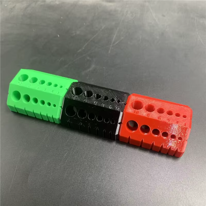 Portable 45 ° /90 ° Guide de perçage d'angle de précision avec échelle numérique pour perceuse électrique