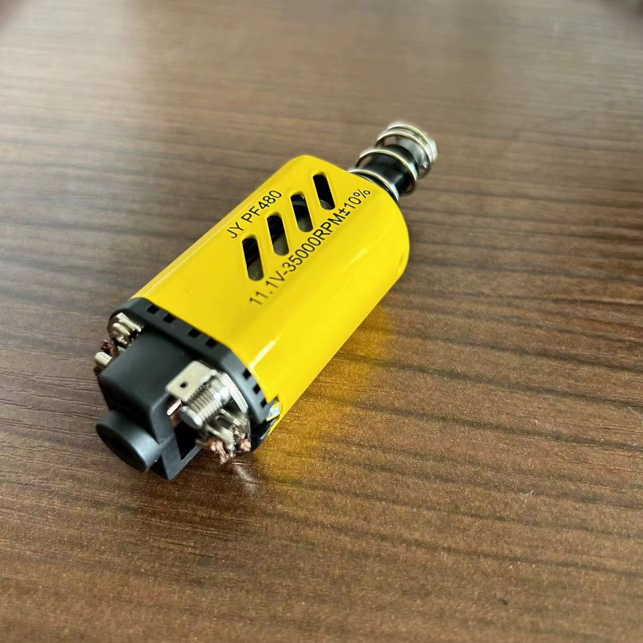 Moteur à couple élevé pliable AEG
