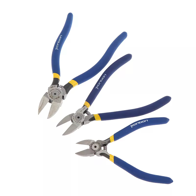 Outils à main d'électricien fiables