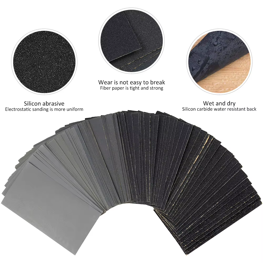 Assortiment de feuilles de papier abrasif sec et humide