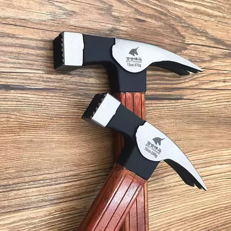Marteau à griffes de travail