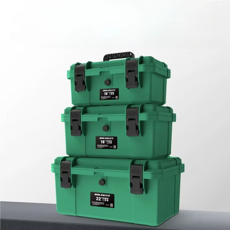 Valise en plastique rigide pour électriciens professionnels