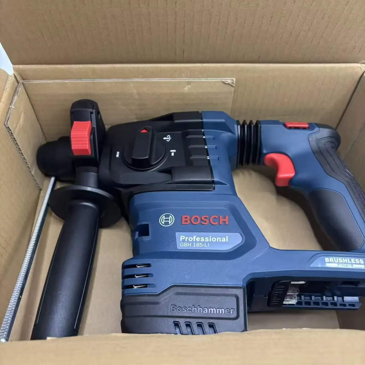 Marteau perforateur sans fil Bosch GBH185-LI Professional : puissance fiable pour le perçage du béton quotidien et les réparations domestiques intensives