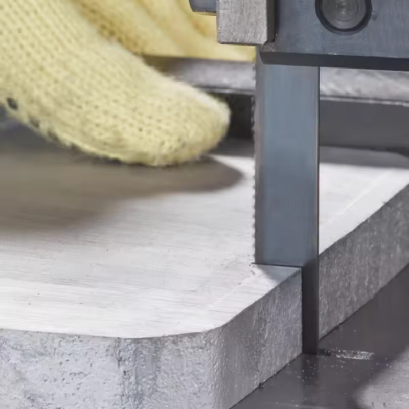 Lame de scie à ruban bimétallique M42 pour la coupe des métaux 1638 mm x 13 mm x 0