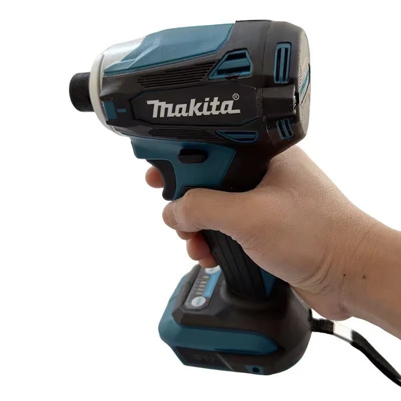 Outils électriques portables sans fil Makita de différents modèles