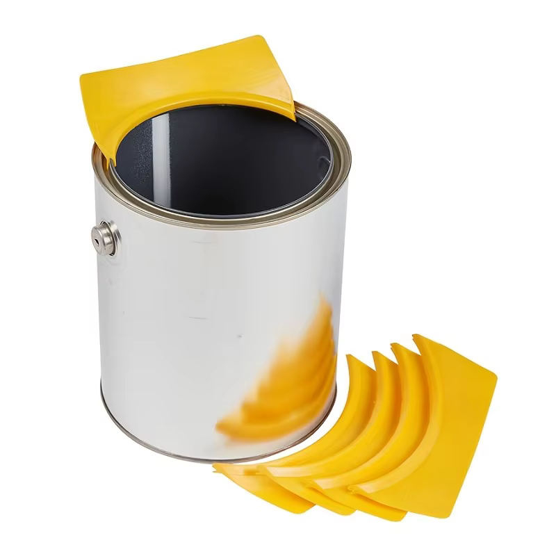Bec de peinture adapté à toutes les canettes