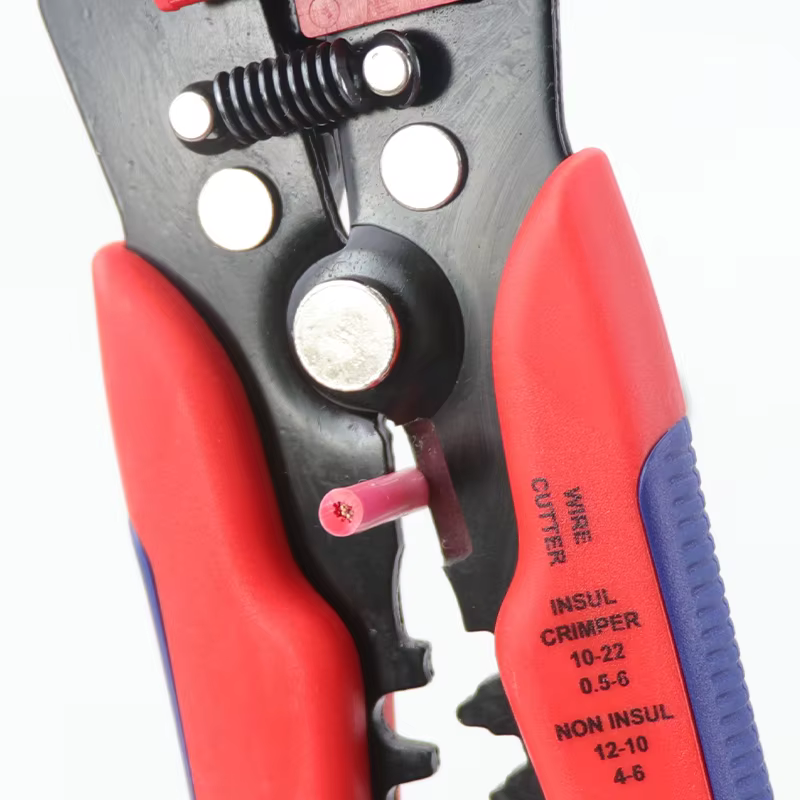 Outils de dénudage de fil