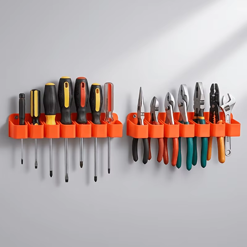 Support mural métallique pour outils