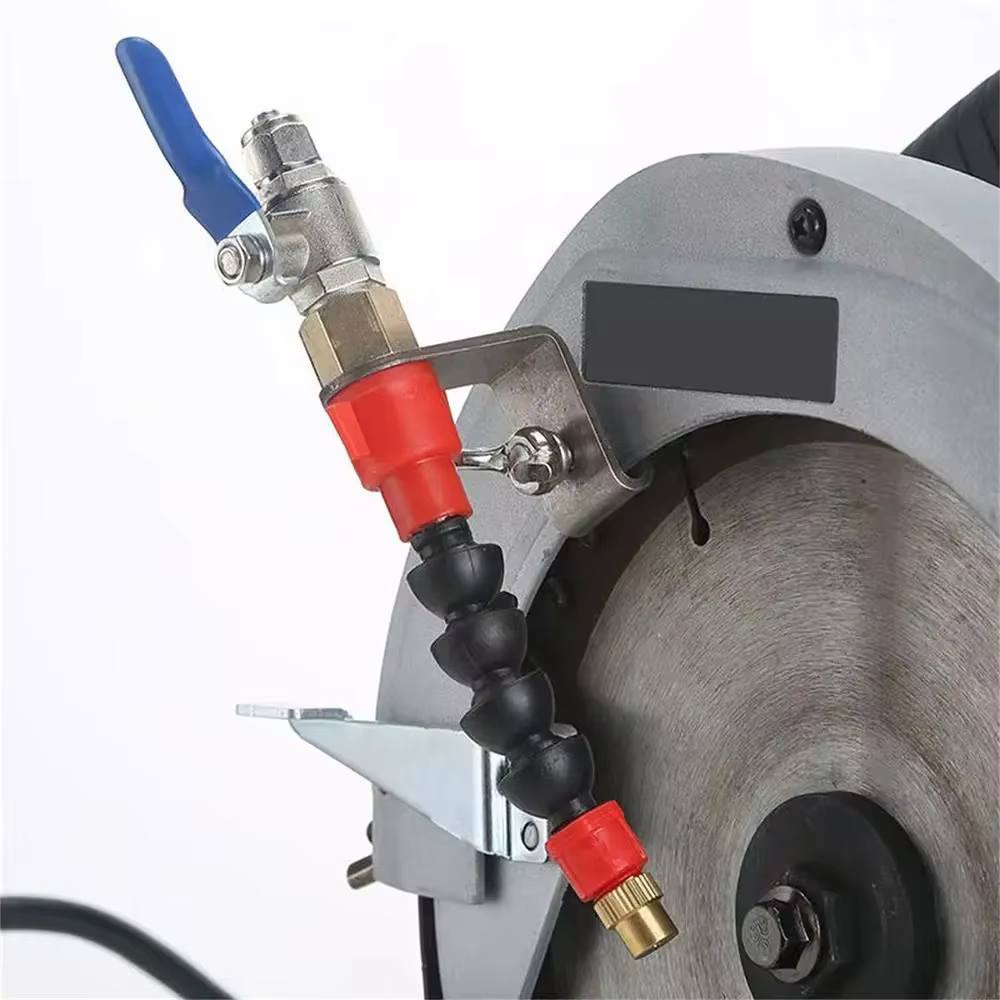 Nouveau pulvérisateur d'eau pour meuleuse d'angle de 135mm