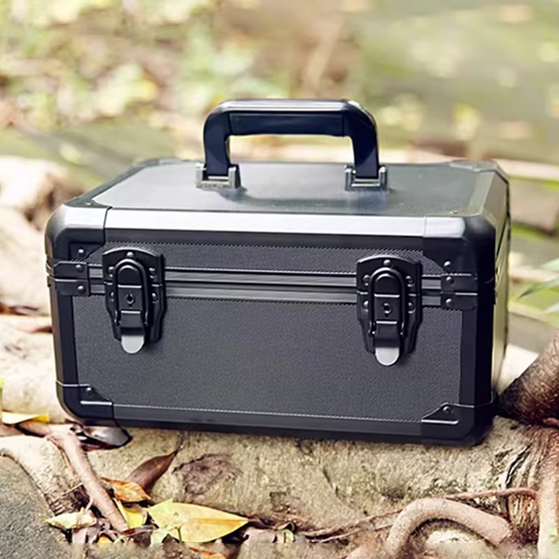 Valise à outils multifonctionnelle