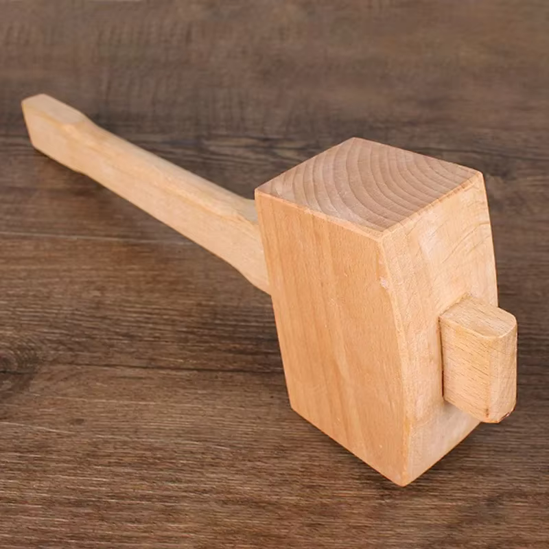 Marteau de Charpentier Professionnel en Bois Massif