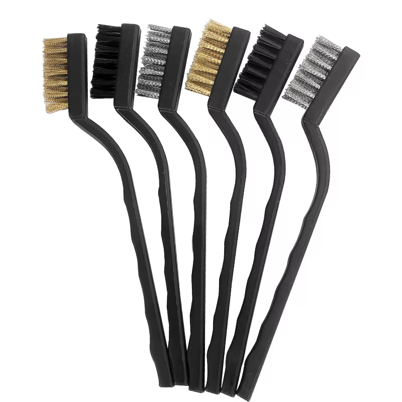 Ensemble de brosses métalliques à poignée incurvée