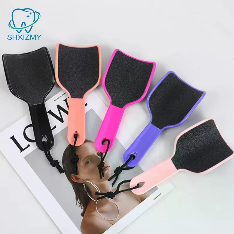 Lime à pied incurvée dissolvant de callosités de peau morte pour pieds Double face pédicure professionnelle lime à pied ponceuse à pied en forme de U épurateur