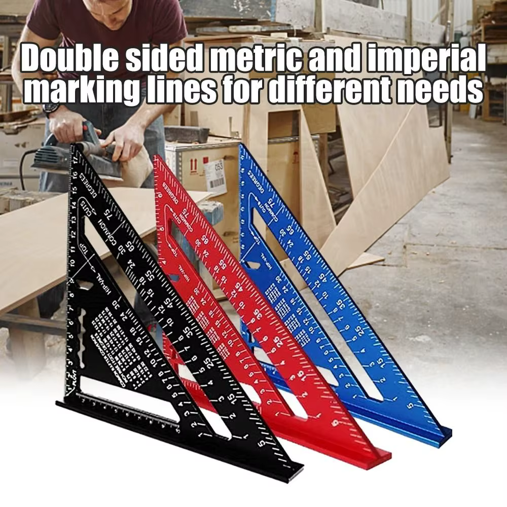 Règle triangulaire de 7 pouces